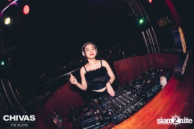 Hannah from Ultra Taiwan at Octave Rooftop Bar  — photo 5