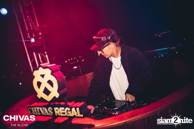 Hannah from Ultra Taiwan at Octave Rooftop Bar  — photo 33