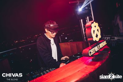Hannah from Ultra Taiwan at Octave Rooftop Bar  — photo 34