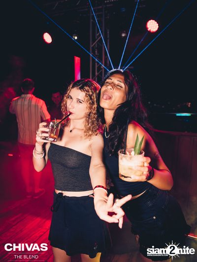 Hannah from Ultra Taiwan at Octave Rooftop Bar  — photo 38