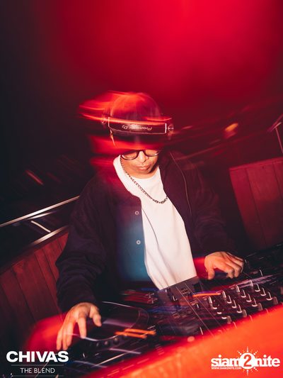 Hannah from Ultra Taiwan at Octave Rooftop Bar  — photo 40