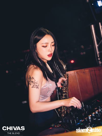 Hannah from Ultra Taiwan at Octave Rooftop Bar  — photo 129