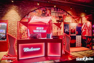 Budweiser Club presents Live Concert of Bowkylion at Chongjaroen Emsphere — photo 15
