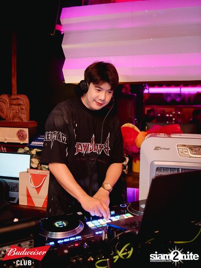Budweiser Club presents Live Concert of Bowkylion at Chongjaroen Emsphere — photo 31