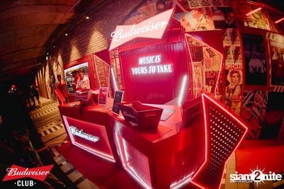 Budweiser Club presents Live Concert of Bowkylion at Chongjaroen Emsphere — photo 36