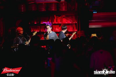 Budweiser Club presents Live Concert of Bowkylion at Chongjaroen Emsphere — photo 46