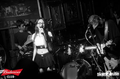 Budweiser Club presents Live Concert of Bowkylion at Chongjaroen Emsphere — photo 150