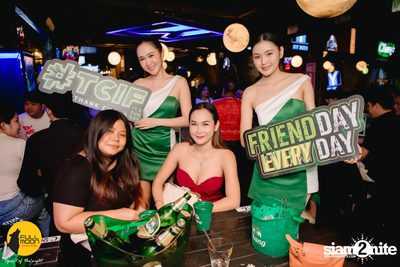 Bank Preeti Concert at Fullmoon Terrace & Bar — photo 87