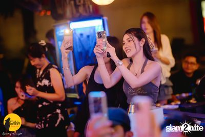 Bank Preeti Concert at Fullmoon Terrace & Bar — photo 96
