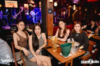 Polycat concert at Old Leng — photo 37