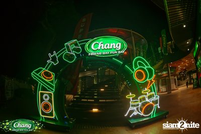 ภาพบรรยากาศงาน Chang Friend Day Fun Day presents Purpeech Live Concert ที่ SuperHit — photo 2