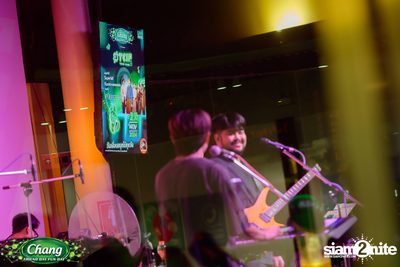 ภาพบรรยากาศงาน Chang Friend Day Fun Day presents Purpeech Live Concert ที่ SuperHit — photo 52