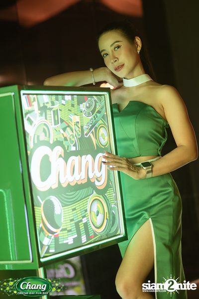 ภาพบรรยากาศงาน Chang Friend Day Fun Day presents Purpeech Live Concert ที่ SuperHit — photo 63
