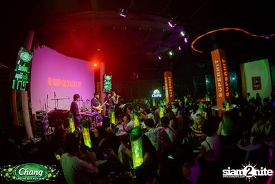 ภาพบรรยากาศงาน Chang Friend Day Fun Day presents Purpeech Live Concert ที่ SuperHit — photo 65