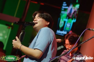 ภาพบรรยากาศงาน Chang Friend Day Fun Day presents Purpeech Live Concert ที่ SuperHit — photo 118