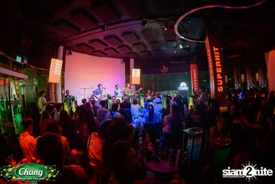 ภาพบรรยากาศงาน Chang Friend Day Fun Day presents Purpeech Live Concert ที่ SuperHit — photo 129