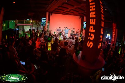 ภาพบรรยากาศงาน Chang Friend Day Fun Day presents Purpeech Live Concert ที่ SuperHit — photo 142