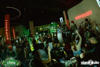 ภาพบรรยากาศงาน Chang Friend Day Fun Day presents Purpeech Live Concert ที่ SuperHit — photo 166