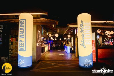 ภาพบรรยากาศงานคอนเสิร์ต Dr. Fuu ที่ Fullmoon Terrace & Bar — photo 2