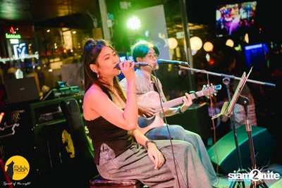 ภาพบรรยากาศงานคอนเสิร์ต Dr. Fuu ที่ Fullmoon Terrace & Bar — photo 13