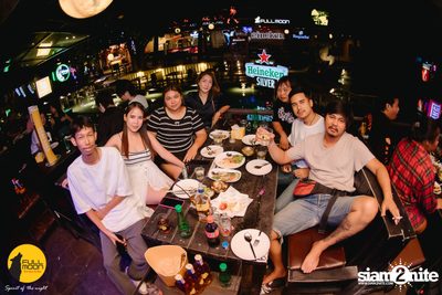 ภาพบรรยากาศงานคอนเสิร์ต Dr. Fuu ที่ Fullmoon Terrace & Bar — photo 30