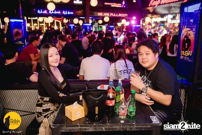 ภาพบรรยากาศงานคอนเสิร์ต Dr. Fuu ที่ Fullmoon Terrace & Bar — photo 32