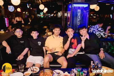 ภาพบรรยากาศงานคอนเสิร์ต Dr. Fuu ที่ Fullmoon Terrace & Bar — photo 34