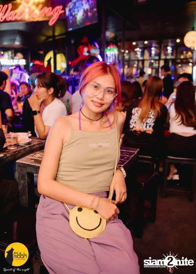 ภาพบรรยากาศงานคอนเสิร์ต Dr. Fuu ที่ Fullmoon Terrace & Bar — photo 44