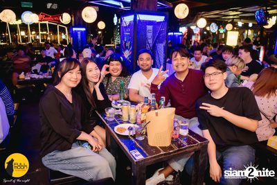 ภาพบรรยากาศงานคอนเสิร์ต Dr. Fuu ที่ Fullmoon Terrace & Bar — photo 50