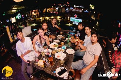 ภาพบรรยากาศงานคอนเสิร์ต Dr. Fuu ที่ Fullmoon Terrace & Bar — photo 75