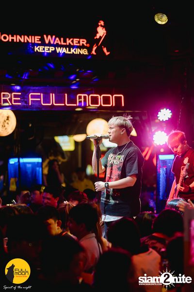 ภาพบรรยากาศงานคอนเสิร์ต Dr. Fuu ที่ Fullmoon Terrace & Bar — photo 79