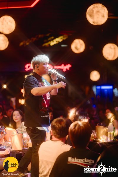 ภาพบรรยากาศงานคอนเสิร์ต Dr. Fuu ที่ Fullmoon Terrace & Bar — photo 84