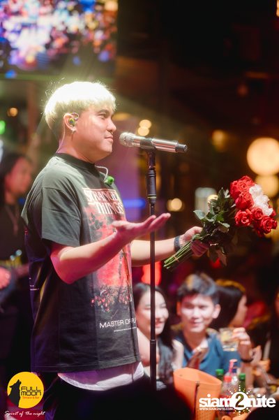 ภาพบรรยากาศงานคอนเสิร์ต Dr. Fuu ที่ Fullmoon Terrace & Bar — photo 87