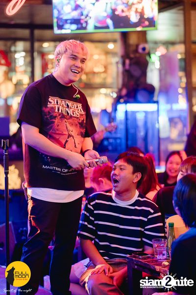 ภาพบรรยากาศงานคอนเสิร์ต Dr. Fuu ที่ Fullmoon Terrace & Bar — photo 123