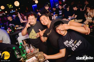 ภาพบรรยากาศงานคอนเสิร์ต Dr. Fuu ที่ Fullmoon Terrace & Bar — photo 125