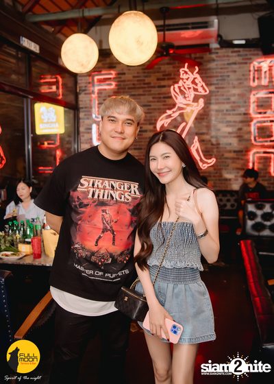 ภาพบรรยากาศงานคอนเสิร์ต Dr. Fuu ที่ Fullmoon Terrace & Bar — photo 143