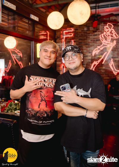 ภาพบรรยากาศงานคอนเสิร์ต Dr. Fuu ที่ Fullmoon Terrace & Bar — photo 145