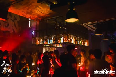 Rapstar ft. SPRITE & TOBii at Dope & Dirty — photo 17