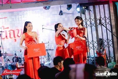 Mean concert at Tai Thun Tuek Bar — photo 36
