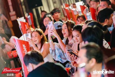 Mean concert at Tai Thun Tuek Bar — photo 49