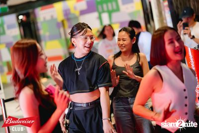 Mean concert at Tai Thun Tuek Bar — photo 119