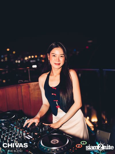 OCTAVE STATION #5 with Michael Powter at Octave Rooftop Bar — photo 4