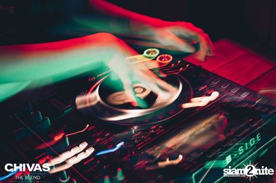 OCTAVE STATION #5 with Michael Powter at Octave Rooftop Bar — photo 41