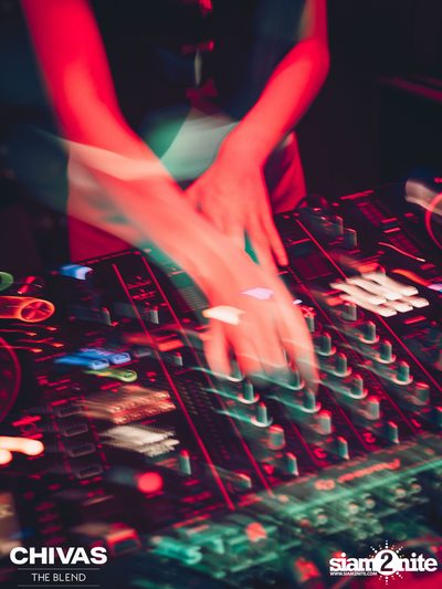 OCTAVE STATION #5 with Michael Powter at Octave Rooftop Bar — photo 43