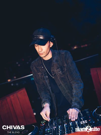 OCTAVE STATION #5 with Michael Powter at Octave Rooftop Bar — photo 127