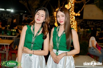 ภาพบรรยากาศงาน Chang Friend Day Fun Day presents Big Ass Live Concert ที่ Let's Bar & Bistro — photo 33