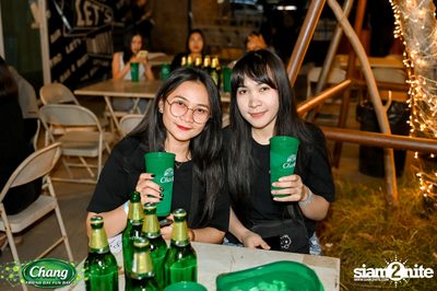 ภาพบรรยากาศงาน Chang Friend Day Fun Day presents Big Ass Live Concert ที่ Let's Bar & Bistro — photo 39