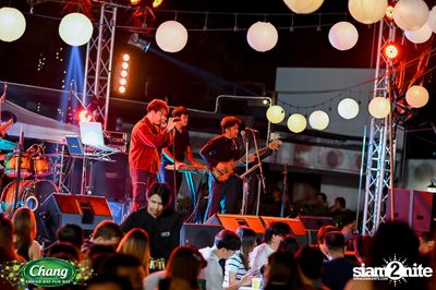 ภาพบรรยากาศงาน Chang Friend Day Fun Day presents Big Ass Live Concert ที่ Let's Bar & Bistro — photo 50