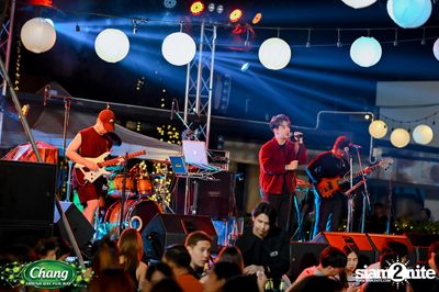ภาพบรรยากาศงาน Chang Friend Day Fun Day presents Big Ass Live Concert ที่ Let's Bar & Bistro — photo 51
