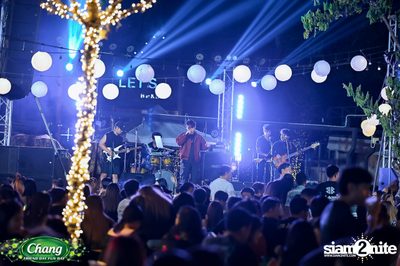 ภาพบรรยากาศงาน Chang Friend Day Fun Day presents Big Ass Live Concert ที่ Let's Bar & Bistro — photo 69